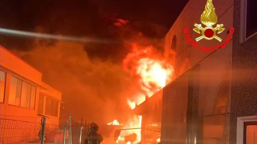 Fiamme a Carpenedolo