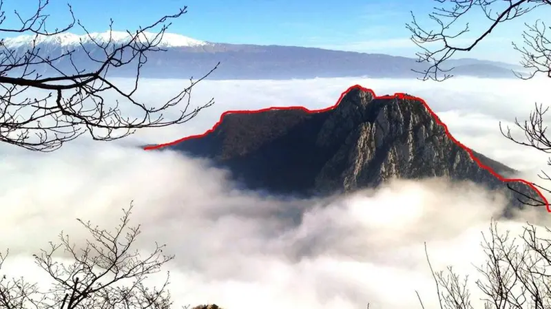 Il tracciato per la traversata del Monte Castello di Gaino, ribattezzato «Piccolo Cervino del Garda»