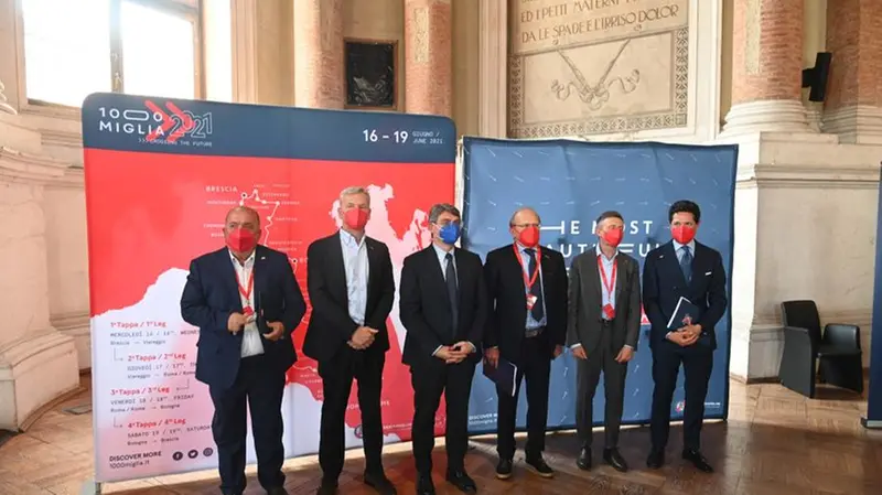 La conferenza stampa nel Salone Vanvitelliano in Loggia