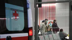 Il trasferimento da parte degli operatori del Comitato Regionale Lombardia della Croce Rossa Italiana presso i Covid Hotel di Bergamo