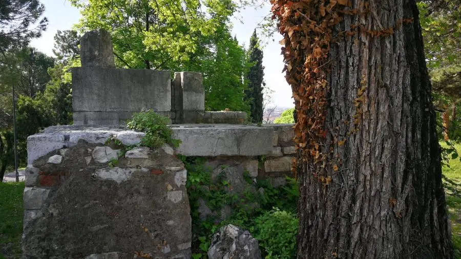La Porta di Sant'Eusebio nelle mura di Brixia, alle pendici del Cidneo
