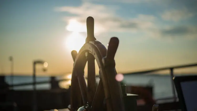 La nave Italia affonderà trascinata dal peso di chi sta a poppa?