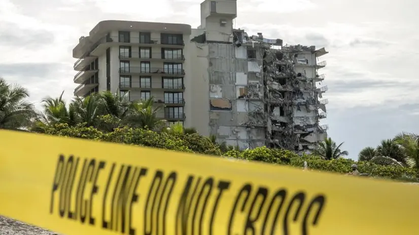 Crollo dell'edificio a Miami