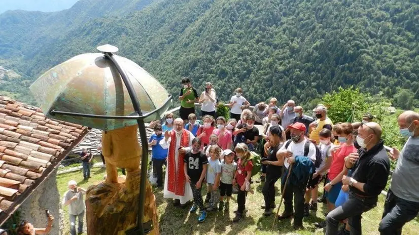 La messa celebrata all’eremo dei santi Gervasio e Protasio