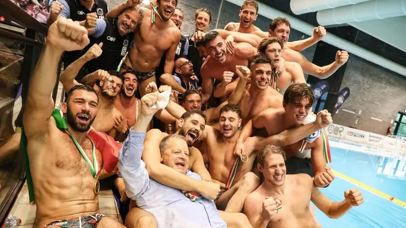 L'esultanza della squadra bresciana