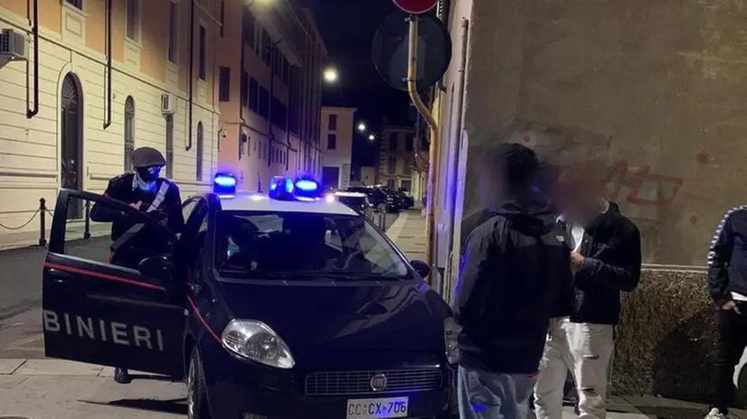 I carabinieri sono intervenuti dopo la segnalazione di un residente, svegliato dai rumori (foto d'archivio) - © www.giornaledibrescia.it