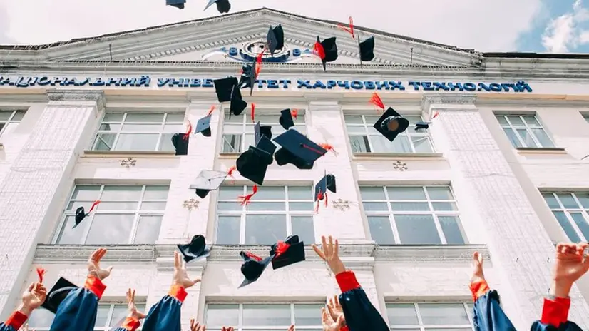 I laureati stanno sempre più aumentando, anche in Italia