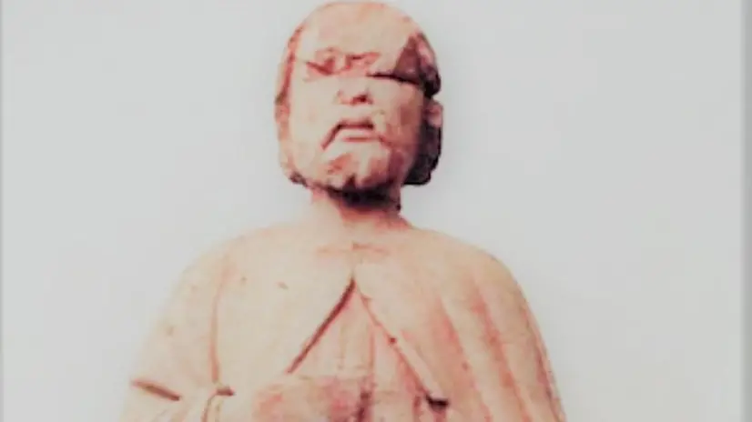 Una statua che raffigura San Liberio Confessore
