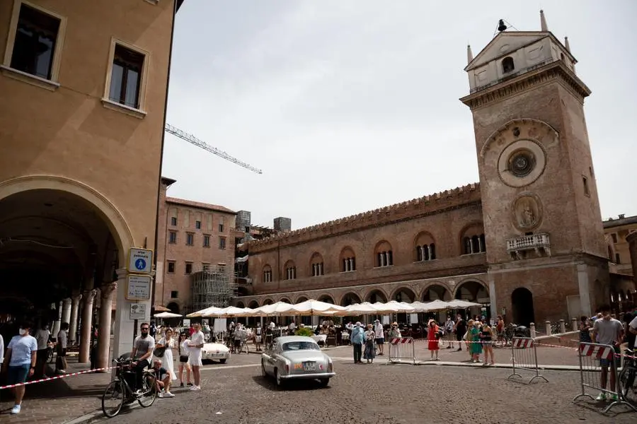 Mille Miglia 2021: il passaggio a Mantova