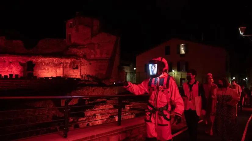 Lo spettacolo Calma Musa Immortale