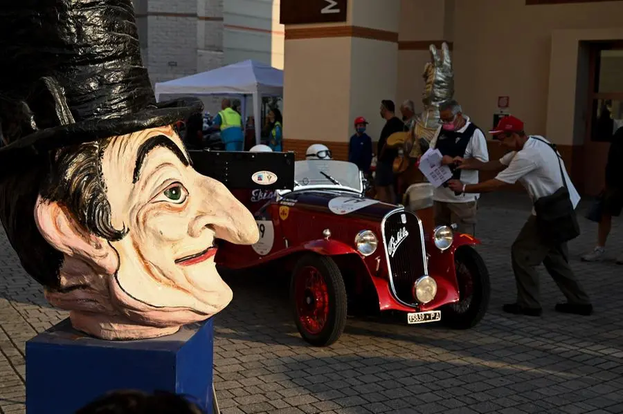 Mille Miglia 2021: La partenza da Viareggio