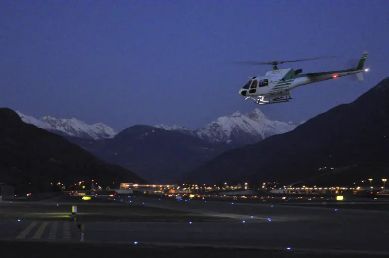 Un elicottero del soccorso in Val d'Aosta (archivio) - © www.giornaledibrescia.it