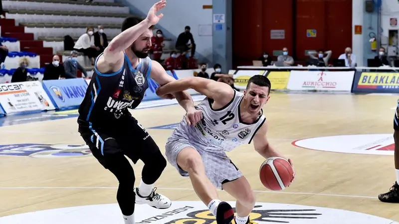 Esultanza a Cremona per la vittoria della Germani