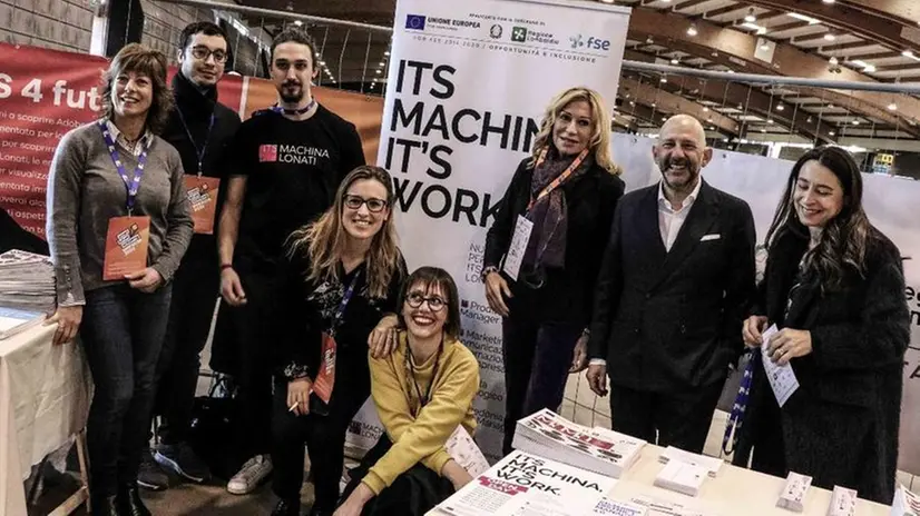 Una parte dei team di Its Machina Lonati, che ha sede a Brescia