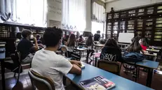 Studenti in classe - Foto © www.giornaledibrescia.it