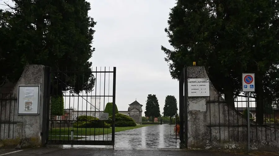 Il cimitero di Alfianello - © www.giornaledibrescia.it