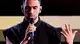 Mahmood con un medley dei suoi successi: Rapide, Inuyasha, Barrio, Calipso, Soldi.