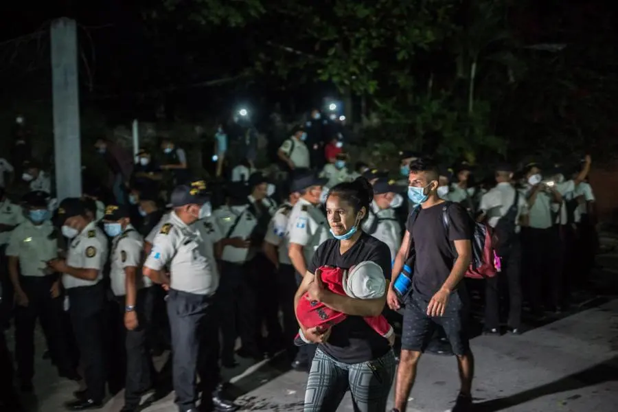La carovana di migranti partita dall'Honduras