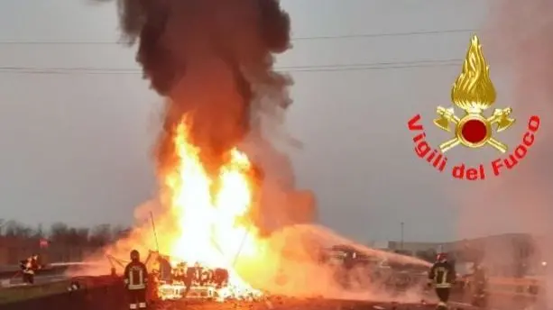 Fiamme in A4