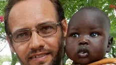 Padre Christian Carlassare, ferito in Sud Sudan - Foto da Facebook