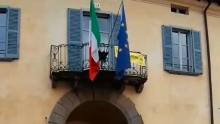 Covid, la commemorazione nei comuni/2
