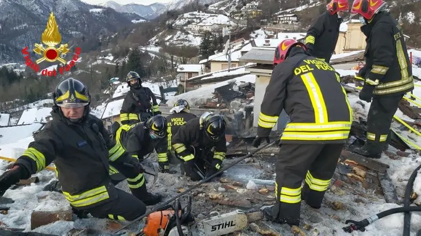 Vigili del fuoco all'opera a Lodrino