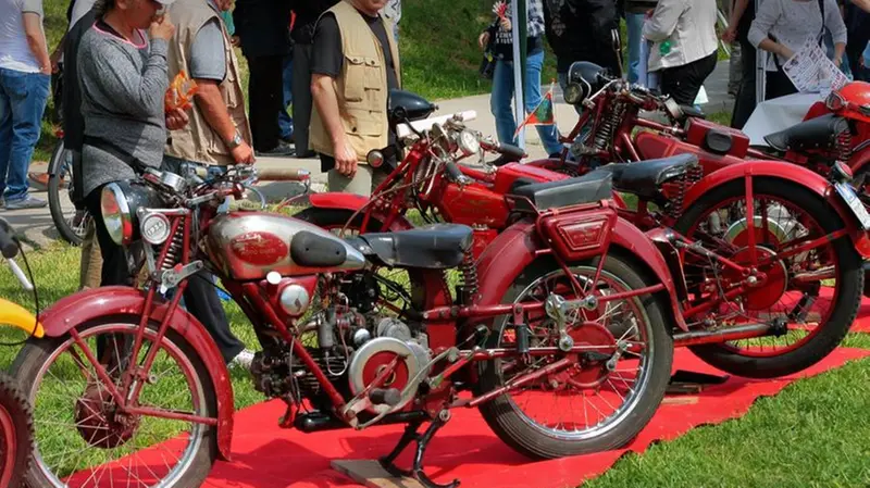 Moto Guzzi, un secolo di storia che parla bresciano