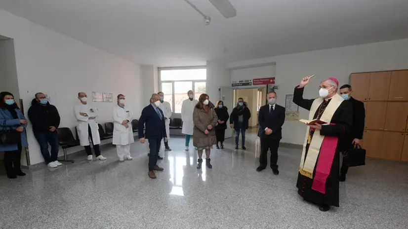 Il vescovo ha benedetto Scala 4