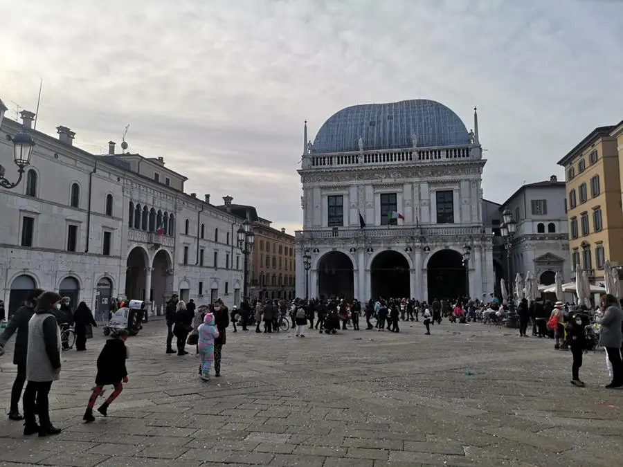 Carnevale in piazza Loggia