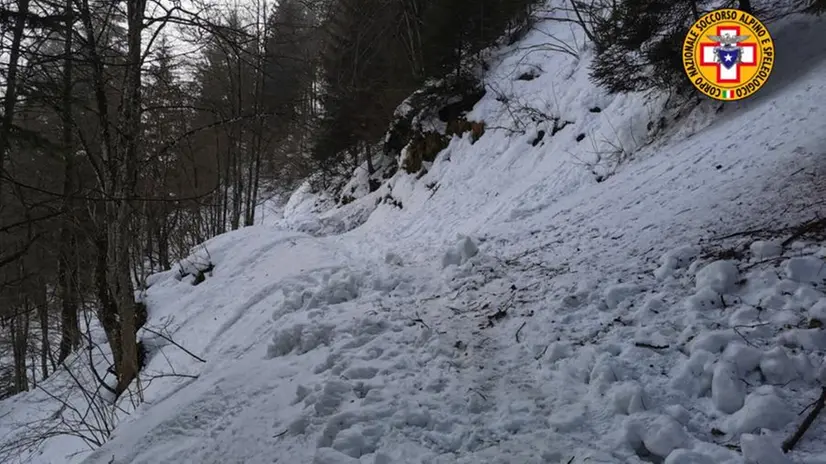 Soccorso Alpino e Vigili del Fuoco nella zona in cui è avvenuta la tragedia