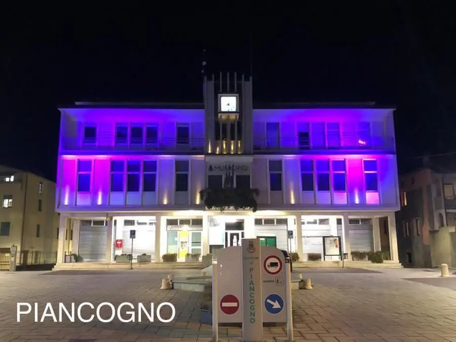 Disturbi alimentari, i monumenti si tingono di lilla