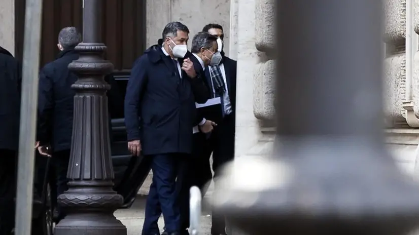 Prima giornata di consultazioni per Draghi