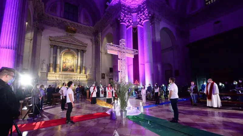 In Duomo la veglia delle Palme