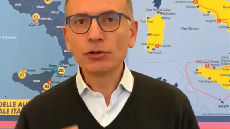 Un frame del video di Letta