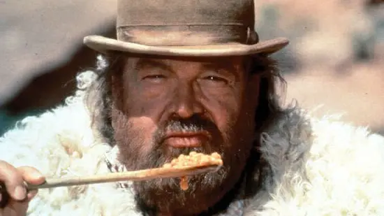 Bud Spencer nel film Anche gli angeli mangiano i fagioli