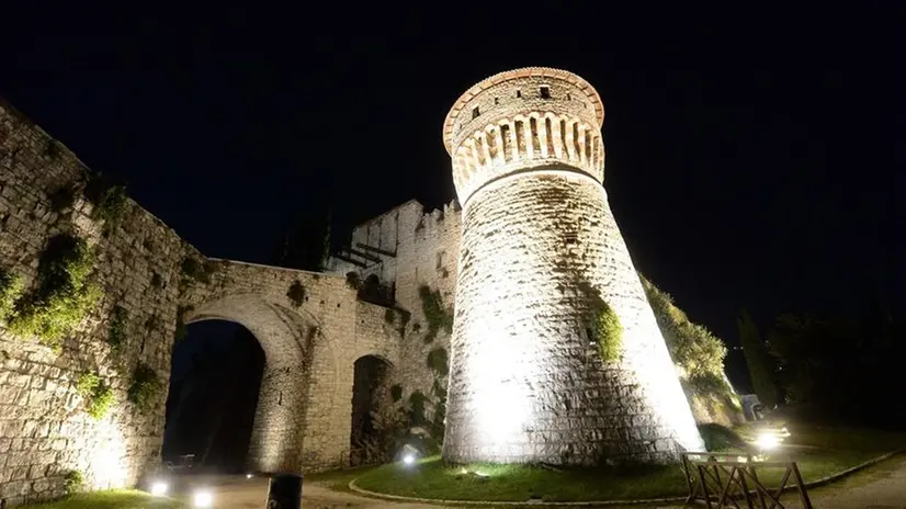 Una veduta suggestiva del Castello di Brescia - Foto © www.giornaledibrescia.it