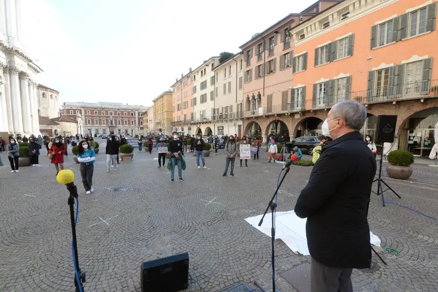 In piazza per il clima