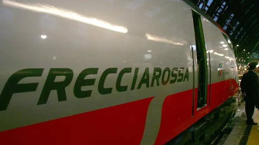 Un Frecciarossa alla stazione di Milano - © www.giornaledibrescia.it