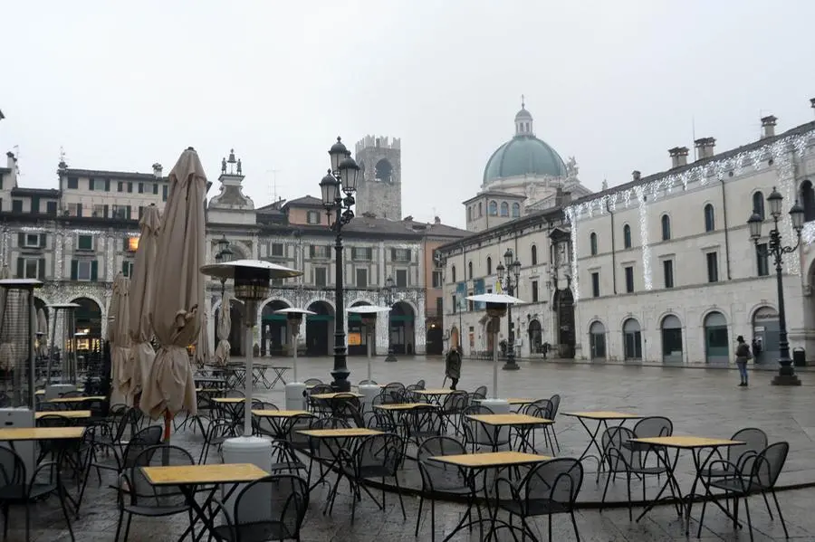 Brescia il primo giorno di zona rossa, 24 dicembre 2020