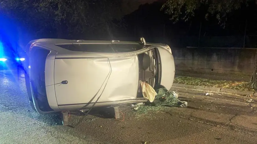Gussago, paurosa carambola: ferita una 28enne
