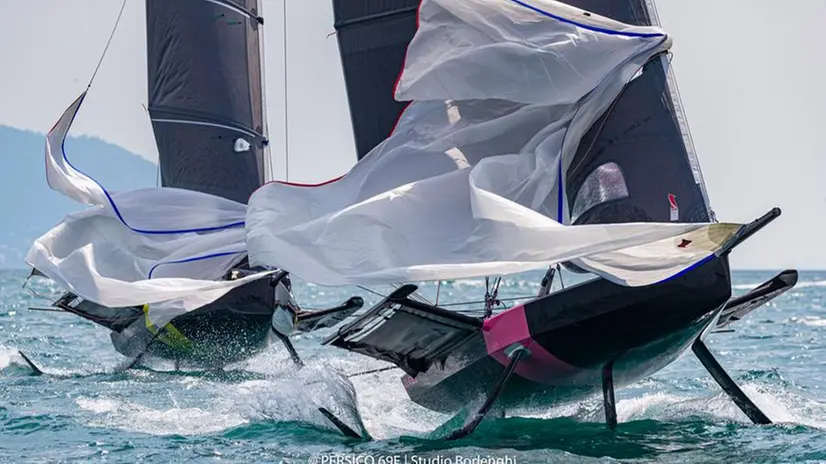 Le imbarcazioni impegnate nelle regata