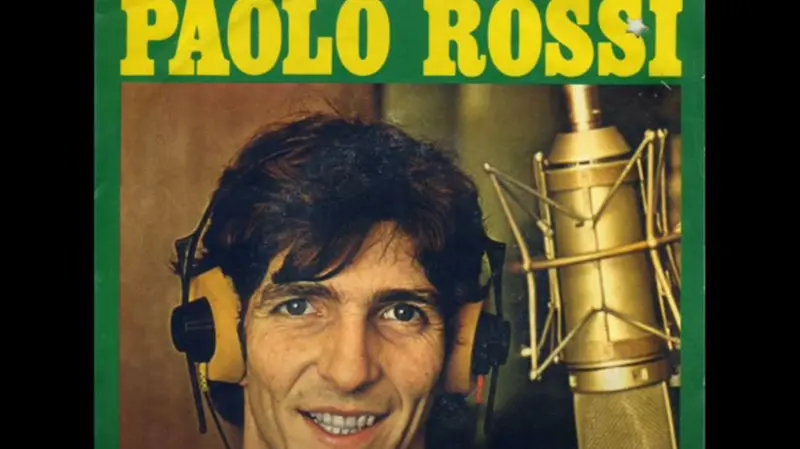 Paolo Rossi cantante con Domenica alle tre