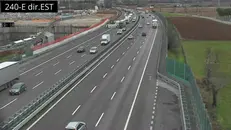 L'incidente ripreso dalle telecamere installate lungo la A4