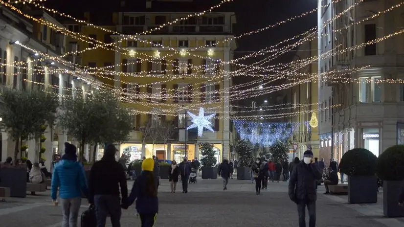 Brescia si illumina per Natale