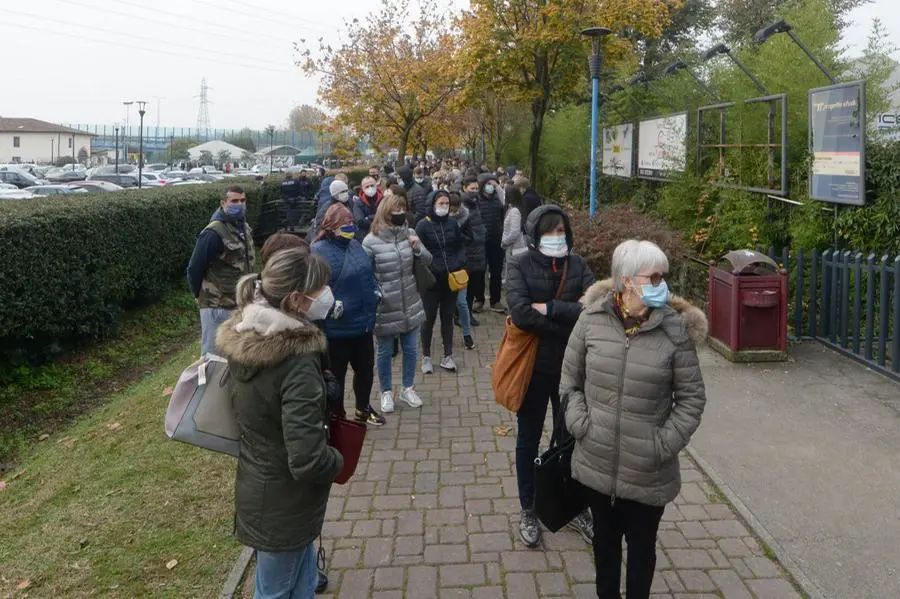 Presidenziali moldave, in coda per il voto