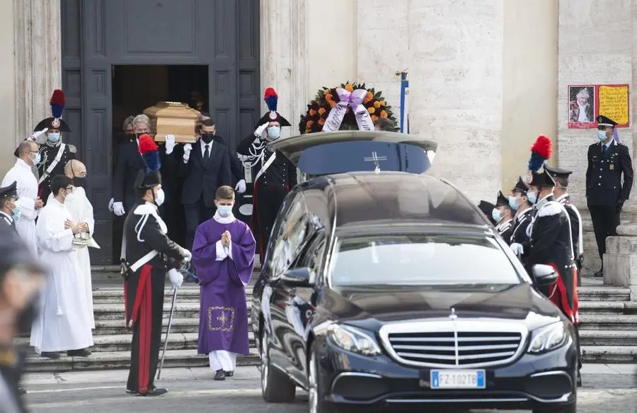 I funerali di Gigi Proietti