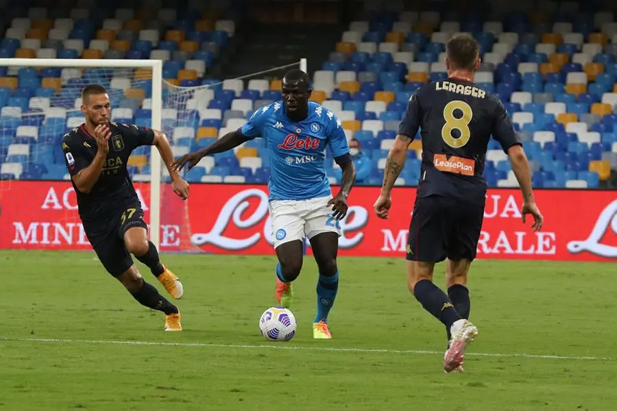 Genoa-Napoli: 14 giocatori della società ligure positivi al Covid-19