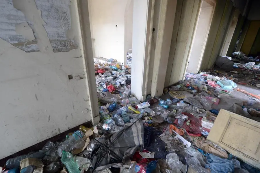 Ex Bisider, nuovo sgombero per il rifugio dei fantasmi