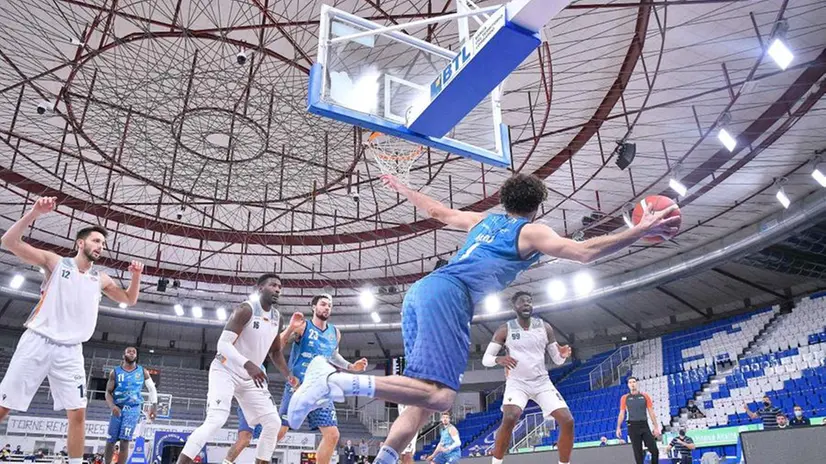 Germani Brescia-Virtus Roma 64-70
