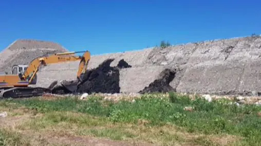 I rifiuti smaltiti illecitamente dai due imprenditori